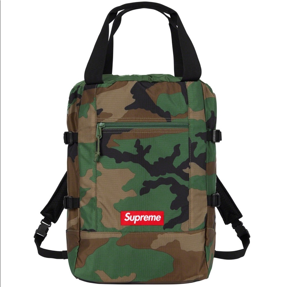 Supreme SS19 Tote Backpack Woodland Camo - Picture 2 of 7